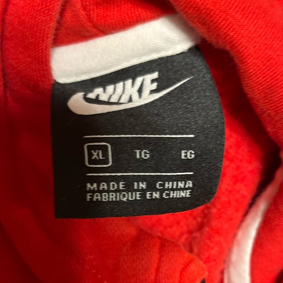 Nike zip up sweatshirt red white and blue - Picture 2 of 3